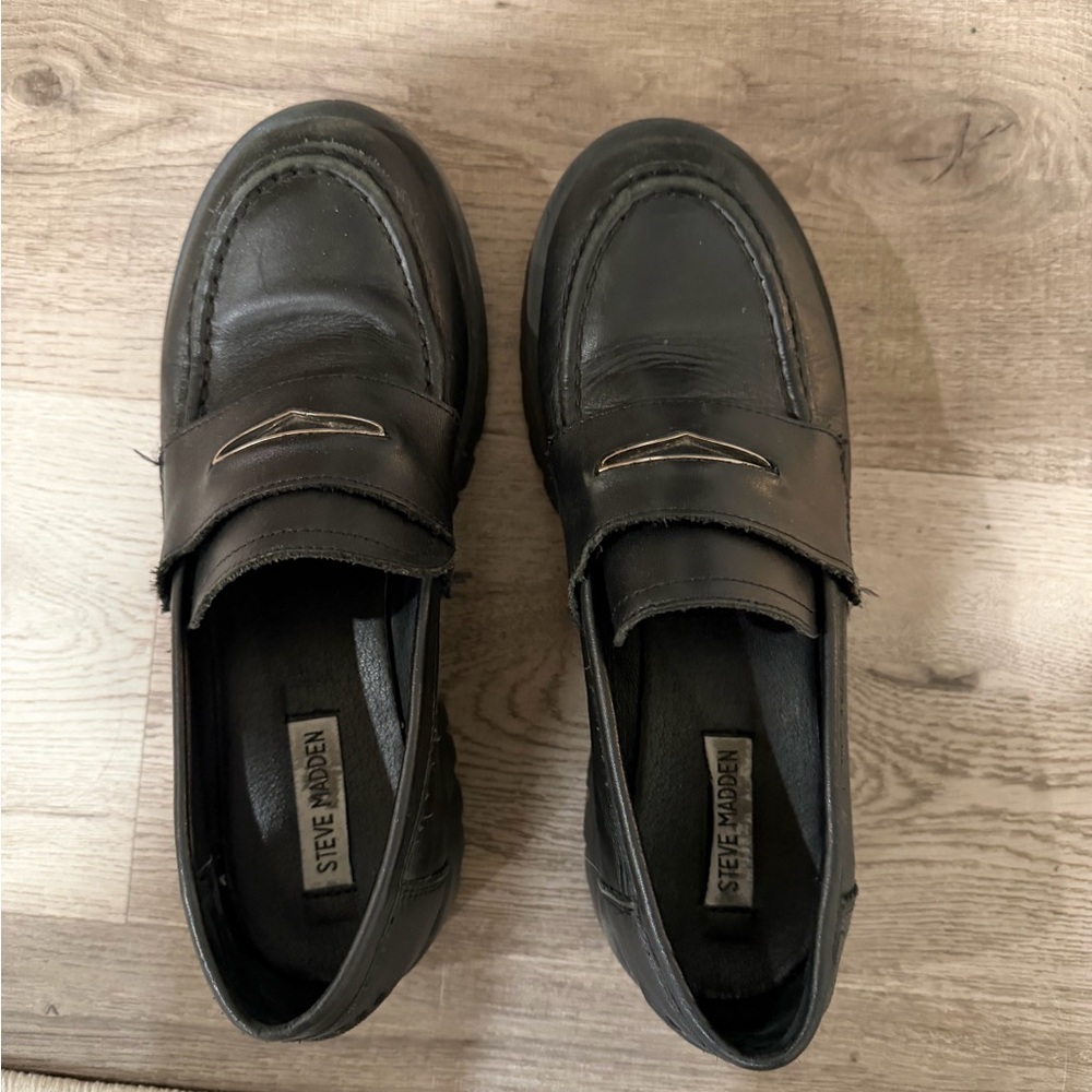 Steve Madden Classic Black Women’s Slip-On Loafers